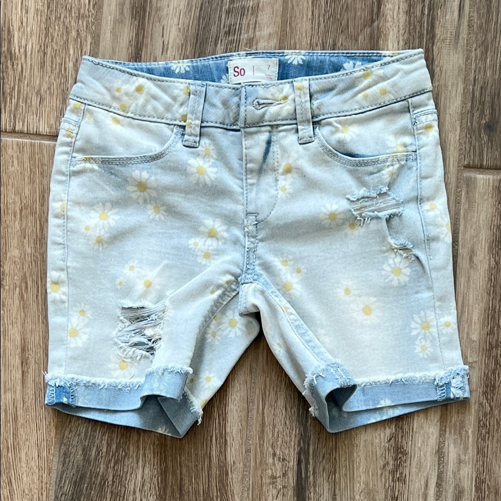 SO Girls Light Blue Daisy Print Jean Shorts